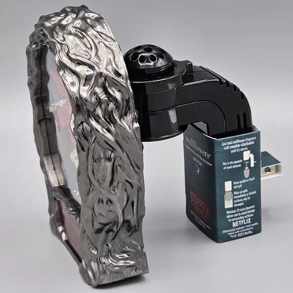 Bath and Body Works Stranger Things Limited Edition Demigorgon Wallflower - Picture 2 of 4